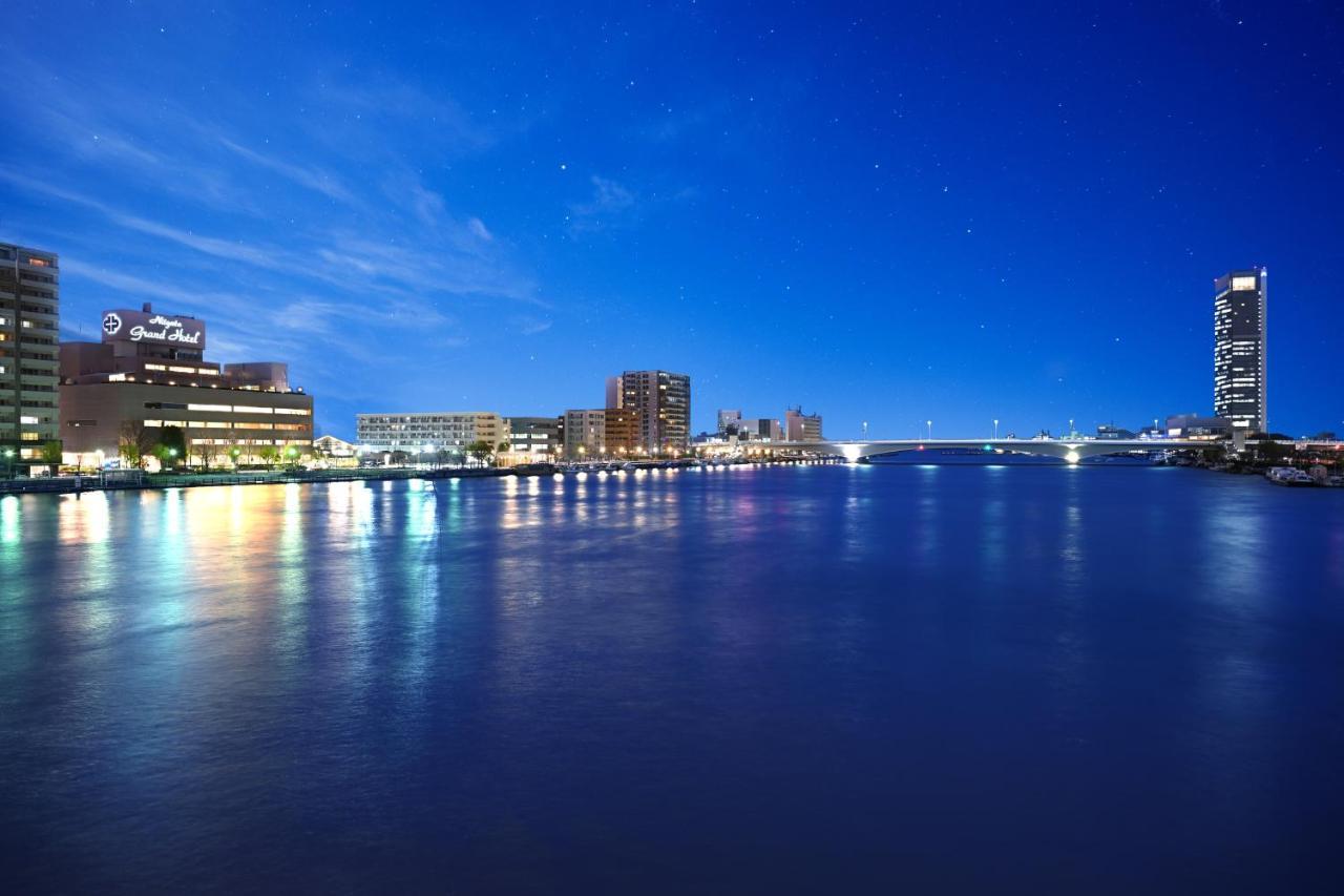 Niigata Grand Hotel Экстерьер фото